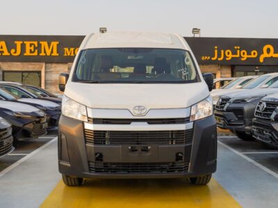 2025 Toyota Hiace 3.5 Litres 6 Cylinders Diesel Engine White Grey Van GCC Specs Automatic