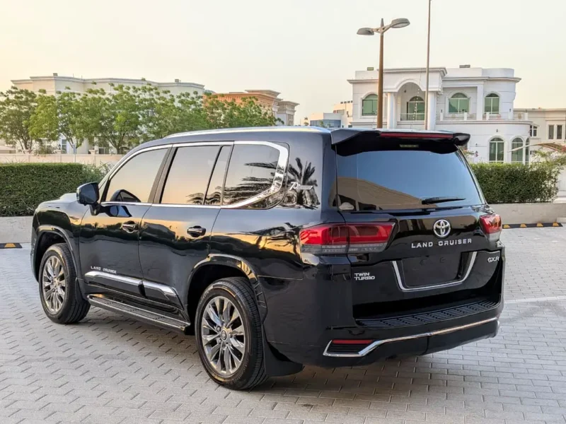 2017 Toyota Land Cruiser GXR Facelifted 2025 6 Cylinders Petrol Engine Black SUV GCC Specs