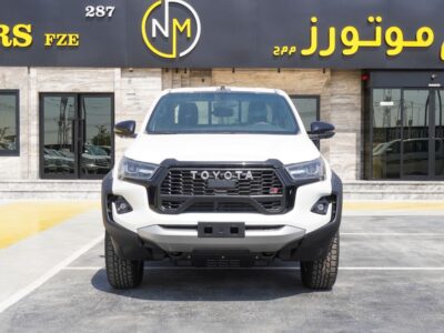 2025 Toyota Hilux GR Sport 4.0 Litres V6 Petrol Engine White Black Pickup Truck GCC Specs