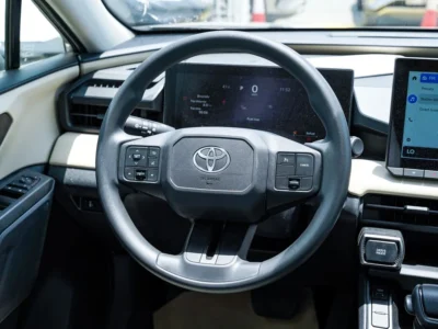 2026 Toyota RAV 4 2.5 Litres 4 Cylinders Petrol Engine Gold Beige SUV GCC Specs Automatic