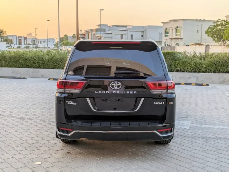 2017 Toyota Land Cruiser GXR Facelifted 2025 6 Cylinders Petrol Engine Black SUV GCC Specs