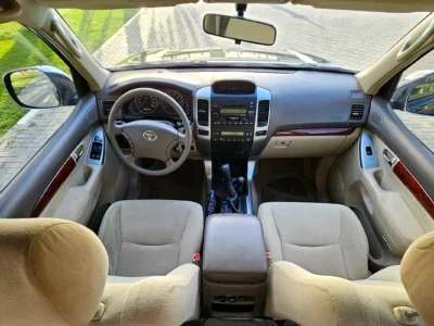 2009 Toyota Prado VX 6 Cylinders Engine Black Beige SUV GCC Specs Premium Condition