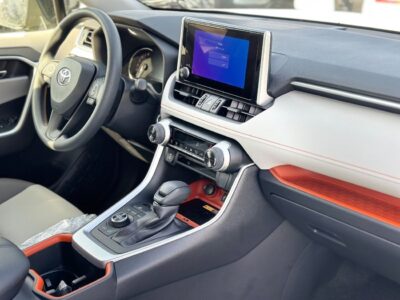 2025 TOYOTA RAV 4 ADVENTURE 2.5 Litres 4 Cylinders Petrol Engine White Grey SUV GCC Specs