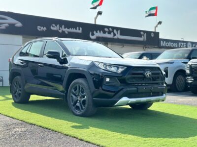 2025 TOYOTA RAV 4 ADVENTURE 2.5 Litres 4 Cylinders Petrol Engine White Grey SUV GCC Specs
