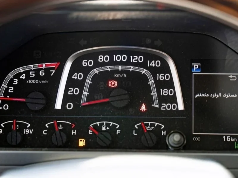 2024 Toyota Land Cruiser 71 4.0 Litres V6 Petrol Engine Beige Brown SUV GCC Specs AT 3 Doors Full Option