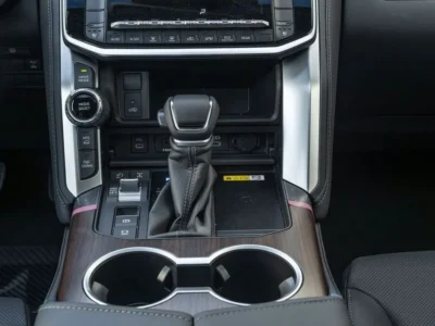 2026 Toyota Land Cruiser GXR 3.5L Twin-Turbo V6 Petrol Engine White Black SUV Automatic GCC