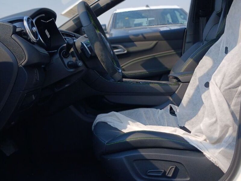 2025 MG 6 MG6 X-Line 1.5 Litres 4 Cylinders Petrol Engine White Black Sedan Chinese Specs Automatic