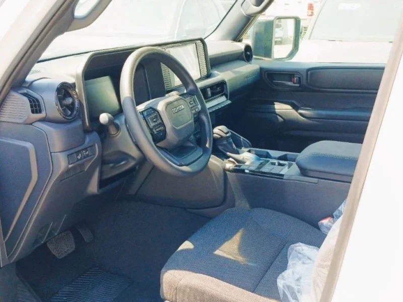 2025 Toyota PRADO 250 TX 2.4 Litres 4 Cylinders Petrol Engine White Black SUV GCC Specs Automatic