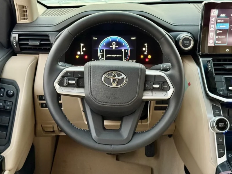 2025 Toyota Land Cruiser GXR 4.0 Litre V6 Engine White Beige SUV BACK ELECTRIC TAILGATE