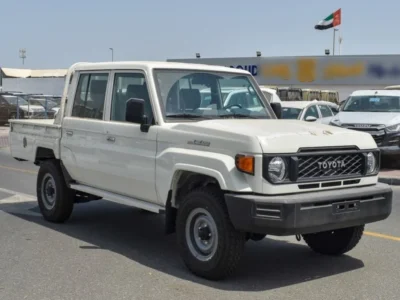 2024 Toyota Land Cruiser Pick Up 4.2 Litres V6 Diesel Engine Double Cabin Manual White Grey