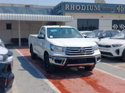 2026 Toyota Hilux 2.4 Litres 4 Cylinder Diesel Engine MT Single Cab White Red Pickup Truck
