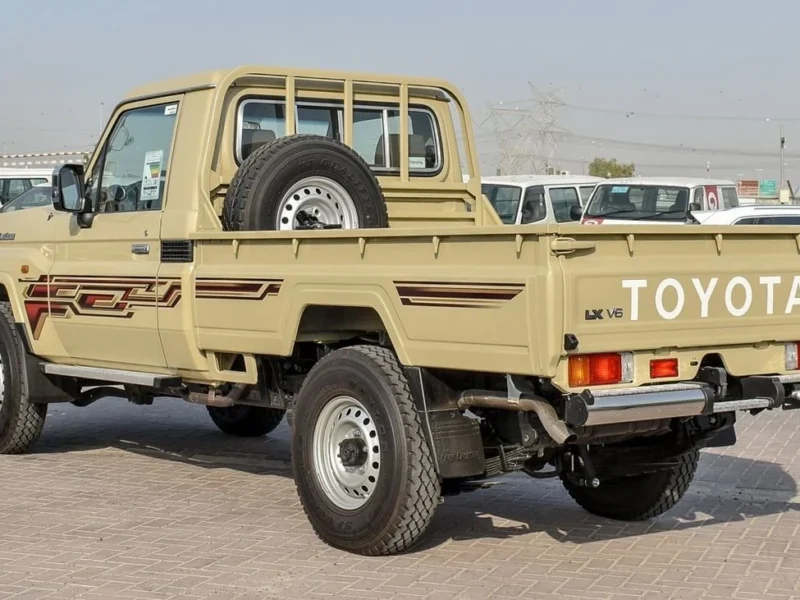 2024 Toyota Land Cruiser Pick Up 4.0 Litres V6 Petrol Engine Single Cabin Beige GCC Specs MT