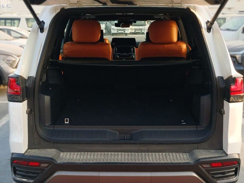 2026 Lexus LX 700h VIP 3.5 Litres 6 Cylinders Hybrid Engine White Tan SUV GCC Specs Automatic