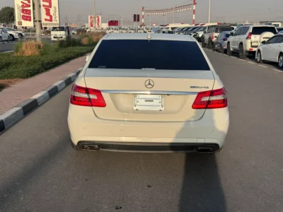 2010 Mercedes-Benz E-Class E 350 6 Cylinders Petrol Engine White Black Sedan Automatic