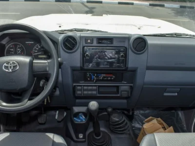 2024 Toyota Land Cruiser Pick Up 4.2 Litres V6 Diesel Engine Double Cabin Manual White Grey