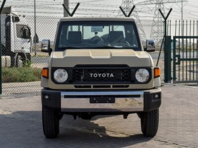 2024 Toyota Land Cruiser Pick Up 4.0 Litres V6 Petrol Engine Single Cabin Beige GCC Specs MT