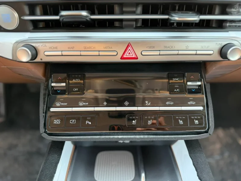 2026 Hyundai Azera GN7 3.5 Litres V6 Petrol Engine White Tan Sedan GCC Specs Automatic