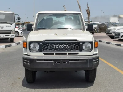 2024 Toyota Land Cruiser Pick Up 4.2 Litres V6 Diesel Engine Double Cabin Manual White Grey