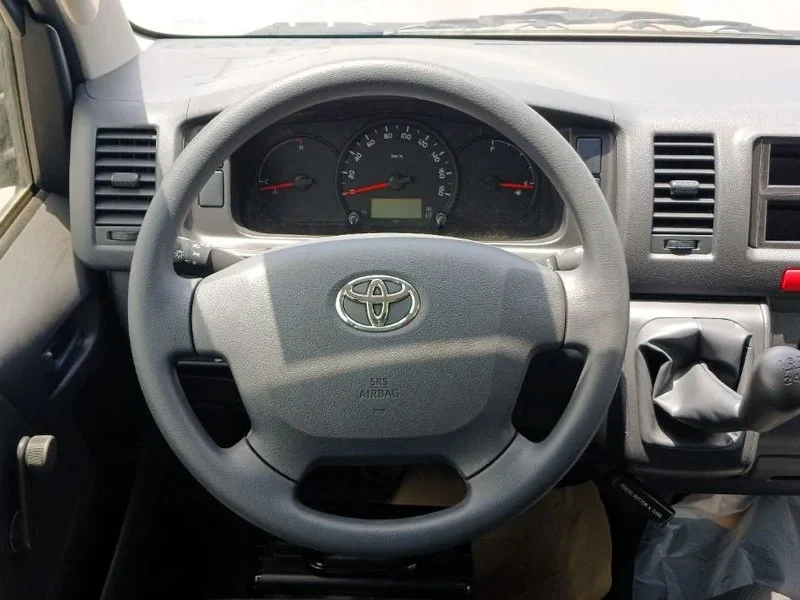 2026 Toyota Hiace 2.5 Litres 4 Cylinders Diesel Engine Manual Passenger White Black Van