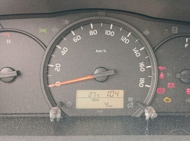 2025 Toyota Hiace GL Highroof 2.5 Litres 4 Cylinders Diesel Engine MT White Grey Van