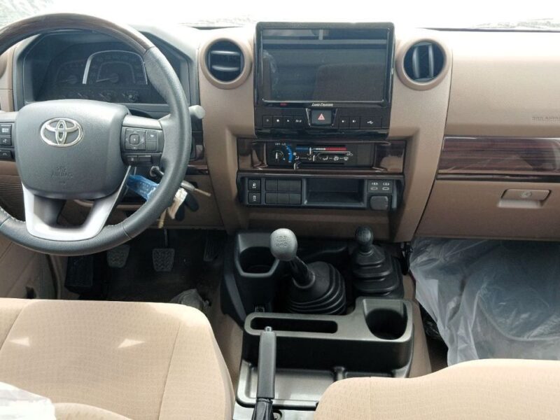 2026 Toyota Land Cruiser Pick Up LC79 Single Cab 2.8L 4 Cylinders Diesel MT Beige Pickup Truck