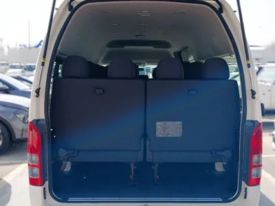 2025 Toyota Hiace Highroof 2.5 Litres 4 Cylinders Diesel Engine MT 16-Seat White Black Van