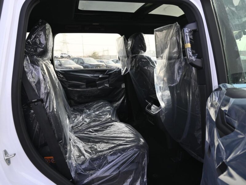 2026 Nissan Patrol LE TYPE 2 3.5 Litres Twin Turbo 6 Cylinders Petrol Engine White Black SUV GCC