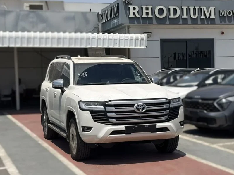 2026 Toyota Land Cruiser LC300 VX 3.5 Litres 6 Cylinders Petrol Engine White Black SUV