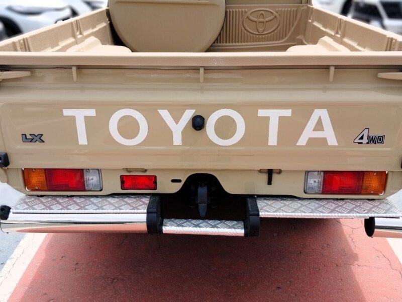 2026 Toyota Land Cruiser Pick Up LC79 Single Cab 2.8L 4 Cylinders Diesel MT Beige Pickup Truck