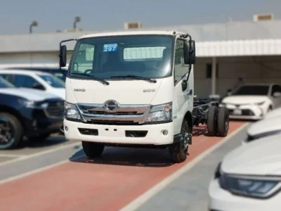 2025 Hino 300 Diesel Manual 4x2 Chassis 4.0L 6 Cylinders Diesel Engine White Grey Truck
