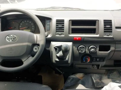 2026 Toyota Hiace 2.5 Litres 4 Cylinders Diesel Engine Manual Passenger White Black Van