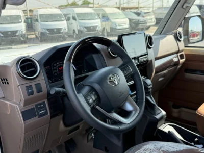 2025 Toyota Land Cruiser Pick Up LC79 4.0L 6 Cylinders Engine DOUBLE CAB Beige Tan GCC Specs