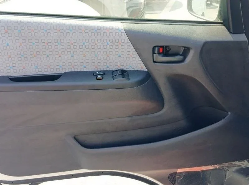 2025 Toyota Hiace GL Highroof 2.5 Litres 4 Cylinders Diesel Engine MT White Grey Van