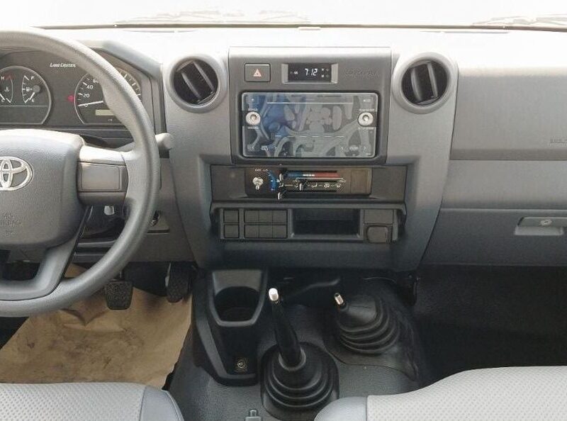 2025 Toyota Land Cruiser 79 DC 4.2 Litres 6 Cylinders Diesel Engine White Grey Pickup Truck MT