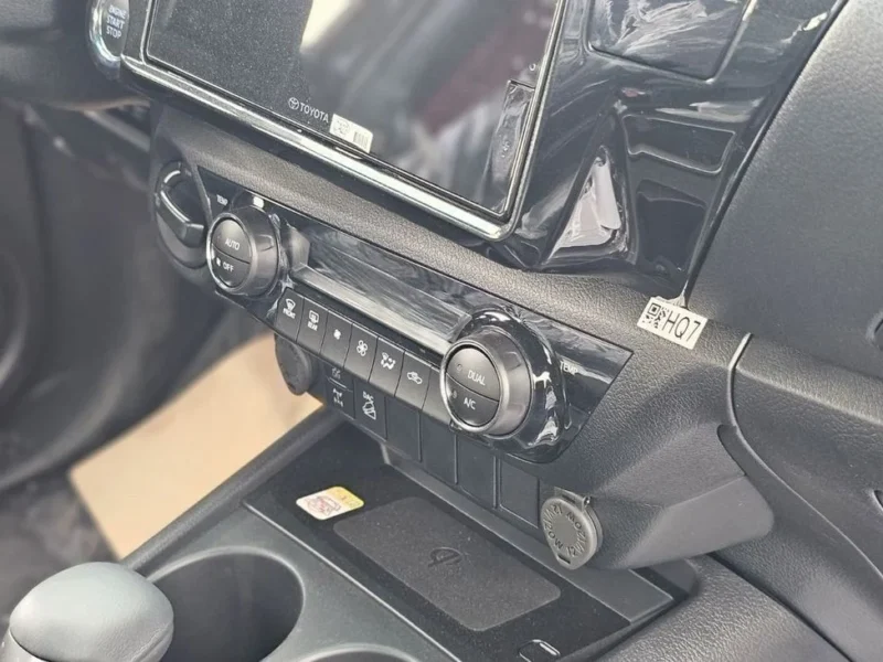 2025 Toyota Hilux GR 2.8 Litres 4 Cylinders Diesel Engine Black Pickup Truck Automatic