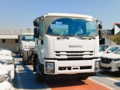 2025 Isuzu FVR 18 TON Chassis 4x2 7.79-liter 6-cylinder Diesel Engine White Black Truck GCC