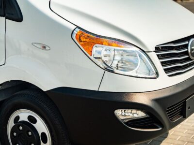 2026 JAC Sunray 2.8 Litres 4 Cylinders DIESEL Engine White Grey Van Manual GCC Specs