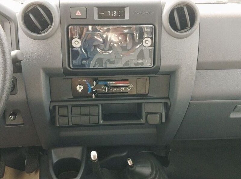2025 Toyota Land Cruiser 79 DC 4.2 Litres 6 Cylinders Diesel Engine White Grey Pickup Truck MT