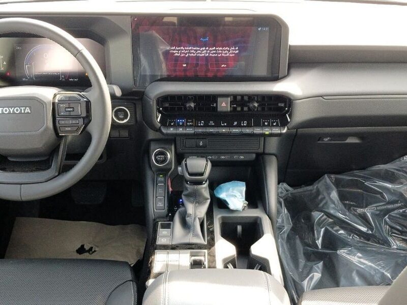 2025 Toyota LC250 PRADO 2.8 Litres 4 Cylinders Diesel Engine Black SUV GCC Specs