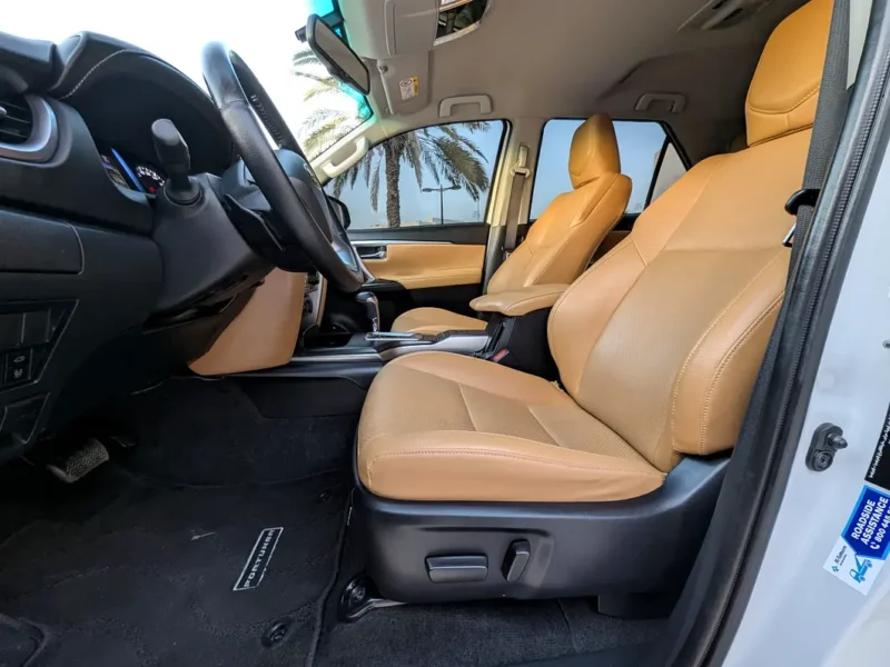 2025 Toyota Fortuner VXR 4.0 Litres V6 Petrol Engine White Brown SUV GCC Specs Almost New