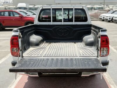 2025 Toyota Hilux 2.4 Litres 4 Cylinders Diesel Engine MT DC 2WD White Red Pickup Truck