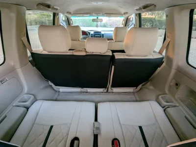 2004 Toyota Prado GX 2.7 Litres V4 Petrol Engine Grey Beige SUV GCC Specs