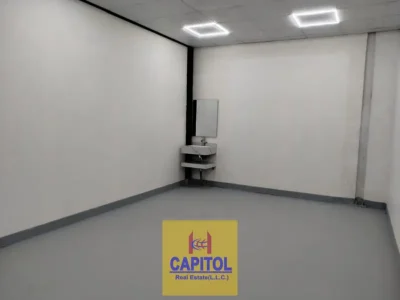 Move in Anytime Warehouse Individual Storage Space on Ground Available for Rent