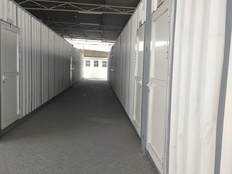 PRIME LOCATION STORAGE WAREHOUSE AVAILABLE FOR RENT WITH A/C ACCESSIBLE 24/7 EASY ACCESS