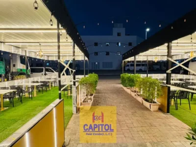 PRIME LOCATION COMMERCIAL KITCHEN/RESTAURANT AVAILABLE FOR RENT APPROVED OUTSIDE SITTING