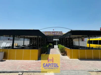 PRIME LOCATION COMMERCIAL KITCHEN/RESTAURANT AVAILABLE FOR RENT APPROVED OUTSIDE SITTING