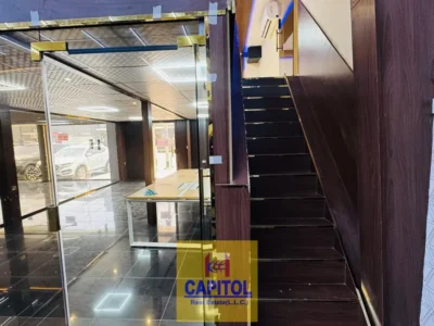 PRIME LOCATION COMMERCIAL WAREHOUSE / SHOWROOM AVAILABLE FOR RENT DIRECT FROM THE OWNER