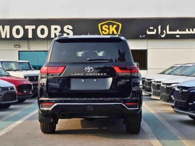 2026 Toyota Land Cruiser VXR 3.5-liter V6 Twin-Turbo Petrol Engine Black SUV Automatic
