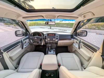 2015 MITSUBISHI PAJERO GLS V6 3.5L Black Beige SUV TOP FULL OPTION GCC Specs