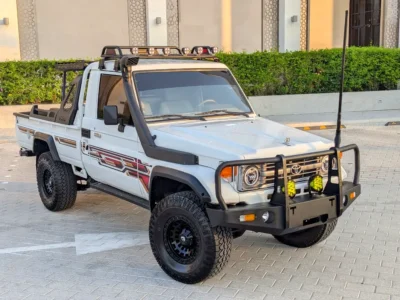 2000 Toyota Land Cruiser 70 Series LC 79 LX 4.2 6 Cylinders Diesel Engine White Grey Pickup